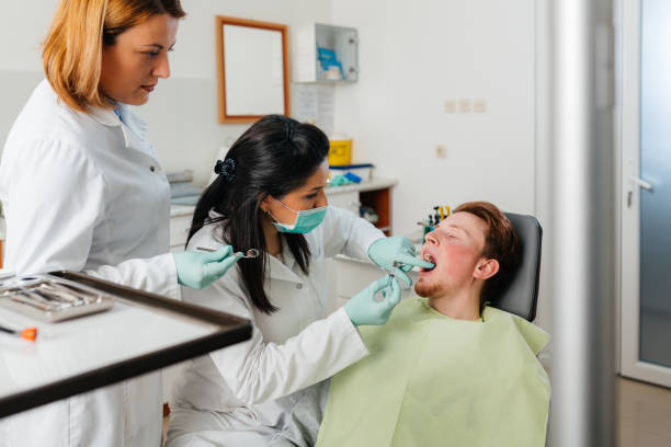 Best Dentist Open Late Near Me  in Akron, IN